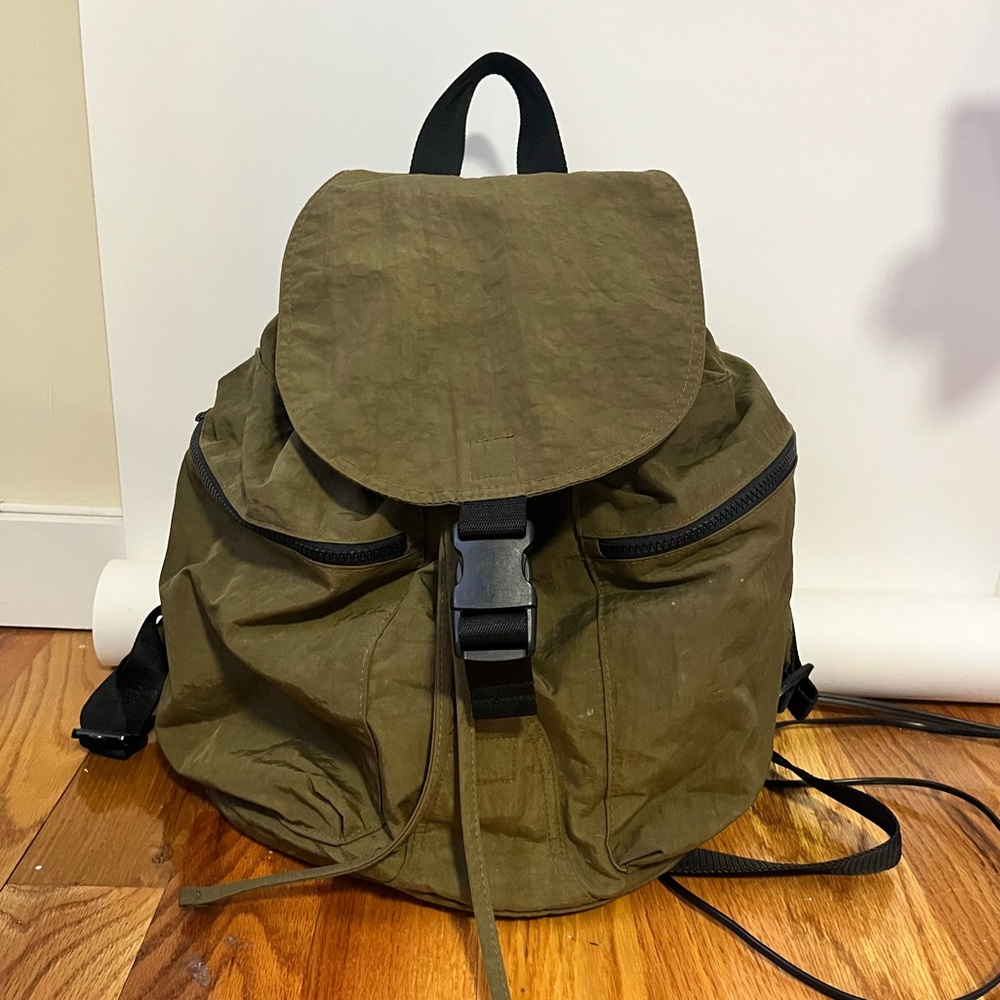 BAGGU Sports Backpack in Kelp